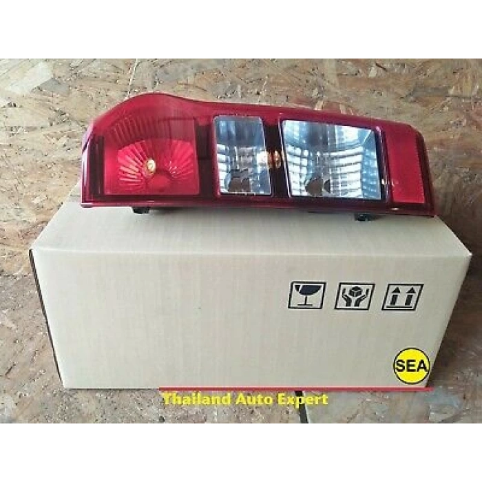 Japon Dmax (Tfr, Tfs) 2.5 Crdi 2012-2016 Stop Lambası Sağ . (Oem No:8981317060)