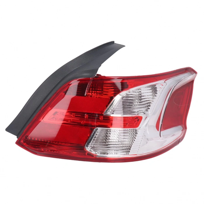 Stop Lambası 301 2013 Sonrası Sağ (Oem No:9674807880)