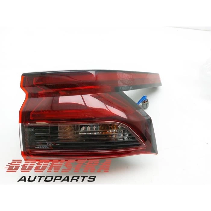 Kore Qashqai(J12 / J13) 21  Sonrası  Stop Lambası Sağ  (Oem No:265506Ua0A)