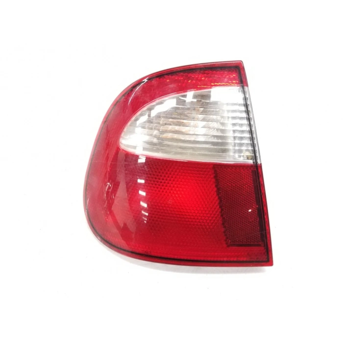 Vw Cordoba 1999-2002 Stop Lambası Dış Sol  (Oem No:6K5945111F)