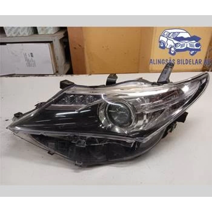 Far Auris 2013 Sonrası Ledli Siyah Sol (Oem No:8117002J61)