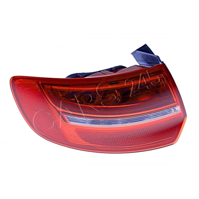 Stop Lambası A3 (4 Kapı)  2008 2012 Dış Sol (Oem No:8P4945095E)