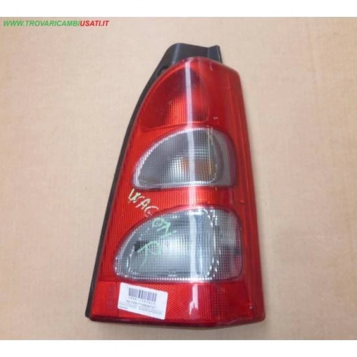 Japon Wagon R+ Hatchback (Mm) 1.3 (Rb 413) 2000-2004 Stop Lambası Sağ  (Oem No:F3565083F00)