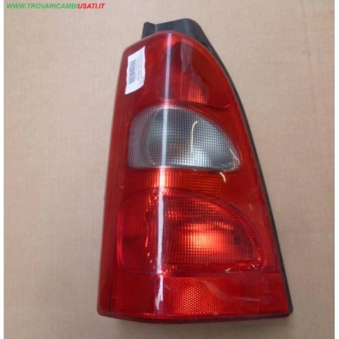 Japon Wagon R+ Hatchback (Mm) 1.3 (Rb 413) 2000-2004 Stop Lambası Sol  (Oem No:F3567083F00)