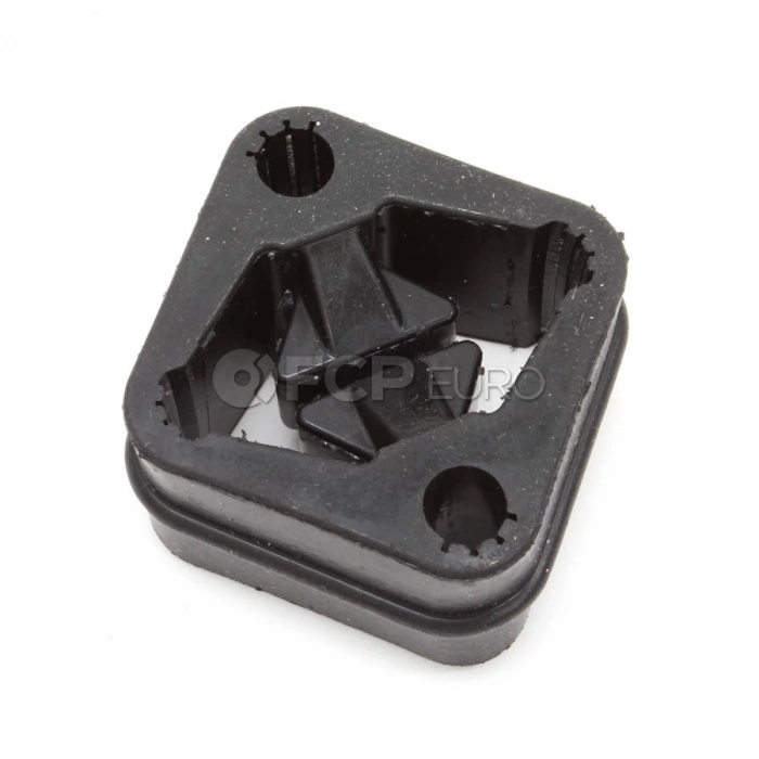 Bmw   1997-2000 Egzoztraversi  (Oem No:18207578238)