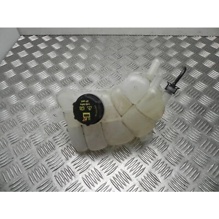 Ford Mondeo  2015- Radyatör Yedek Su Deposu  (Oem No:Dg938A080Ba)