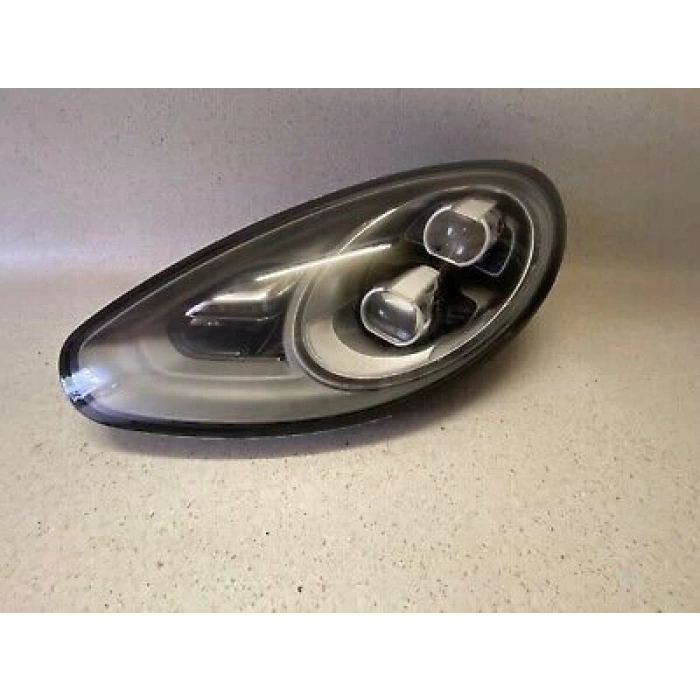 Vw Panamera 2010- Far Sol  (Oem No:97063107155)