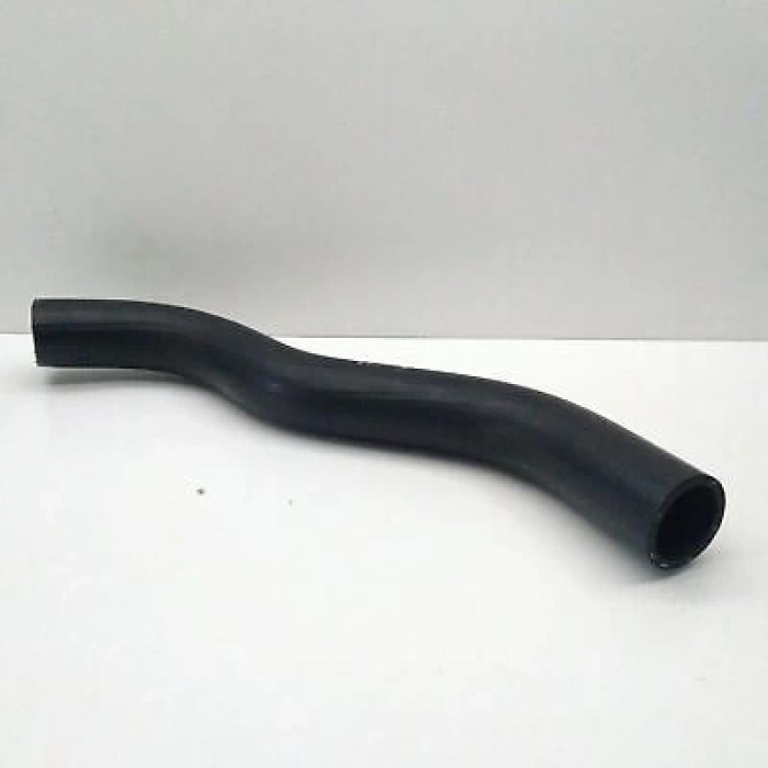 Fiat Uno 60  1991-1994 Radyatör Hortumu Alt  (Oem No:7570384)