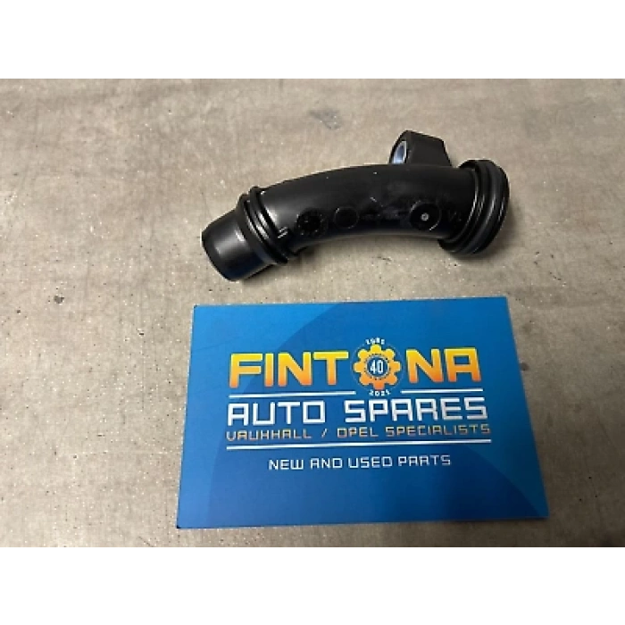 Fiat Doblo Iıı-Linea-500 L-500X-Bravo Iı-Alfa Romeo Giulietta 1,6 Mjt 2009- Egr Borusu  (Oem No:55572963)