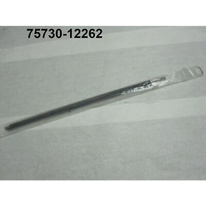 Cam Sıyırıcı Corolla 2002-2006 Arka Kapı Dış Sağ Krom (Oem No:7573012262)