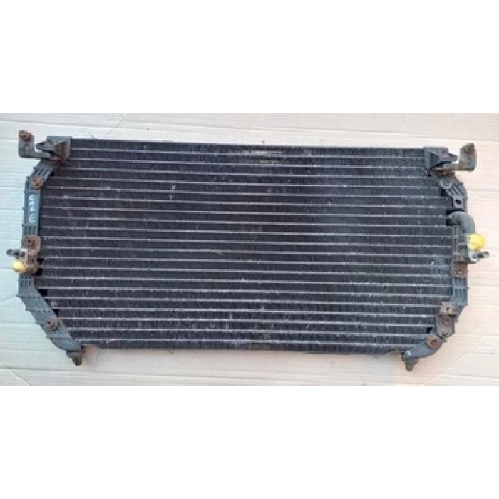 Japon Carına E (T19) : Corona (T19) 2.0 1992-1997 2.0 1996-1997 Klima Radyatörü 738X344X22 (Oem No:8846005010)