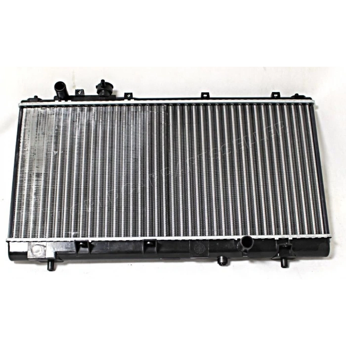 Japon 323 (Bj) 1.5:1.8 1999-2000 Su Radyatörü 324X678X22 (Oem No:Zl0515200B)
