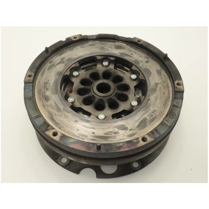 Vw  A4 A5 Cama-Cgka 2,7 Tdı  2008  Volanlı Debriyaj Seti 415 0482 10 + 624 3400 00 (Oem No:0B2105266C)