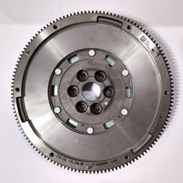 Vw T5,5 Caaa-Caab-Caac-Caae-Ccha-Caae-Cchb 2,0 Tdı 2010- Volan 135 Dıs (Oem No:03L105266Bp)