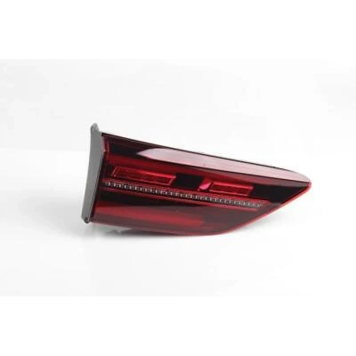 Vw Golf8 2020- Stop Lambası Sol Iç (Oem No:5H0945307)