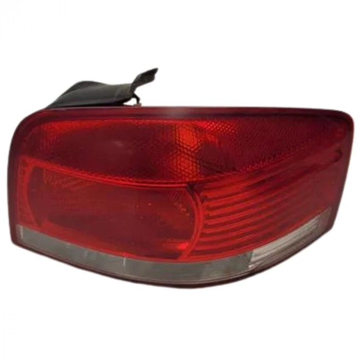 Vw A3 2004-2010 Stop Lambası Sağ 2 Kapı (Oem No:8P0945096)