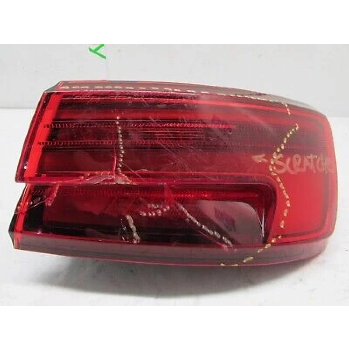 Vw A3 2016- Stop Lambası Dış Sağ Sedan (Oem No:8V5945070)
