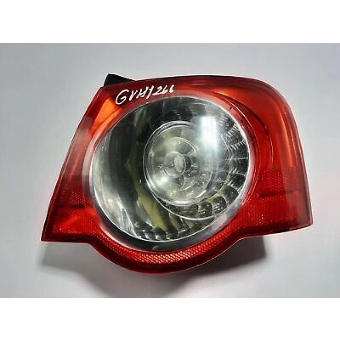 Vw Passat 2005-2010 Stop Lambası Dış Sağ 714027570811 (Oem No:3C5945096C)