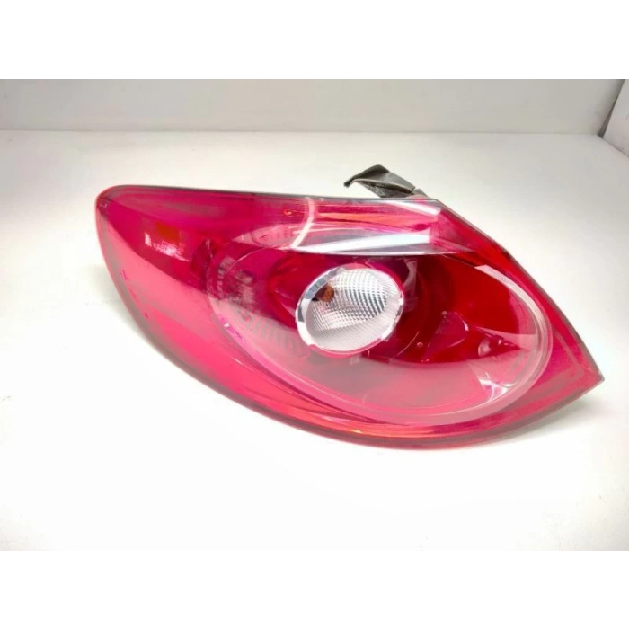 Vw Passat Cc  2008 2012 Stop Lambası Dış Sol  (Oem No:3C8945095D)