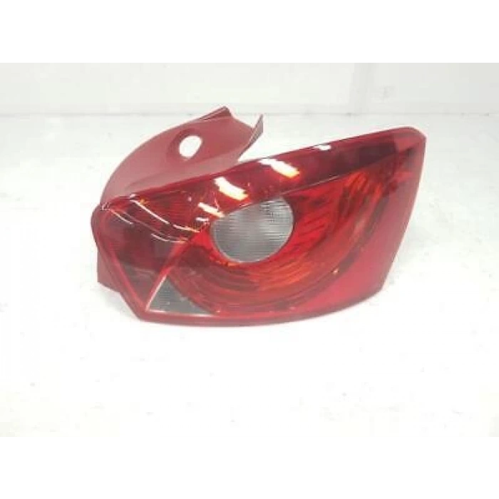 Vw İbiza  2008 2012 Stop Lambası Sağ 445-1921R-Ue (Oem No:6J4945096A)