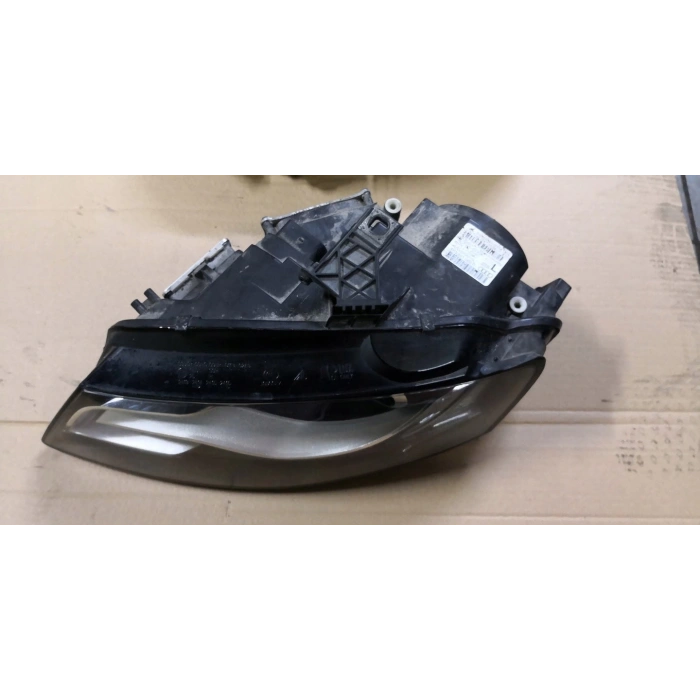 Vw A4 2011-2017 Far Sol Xenon (Oem No:8K0941029P)