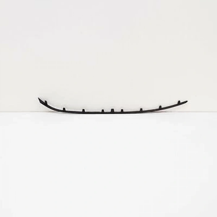 Tampon Çıtası A3 2013-2016 Sedan Ön Sağ (Oem No:8V5807534)