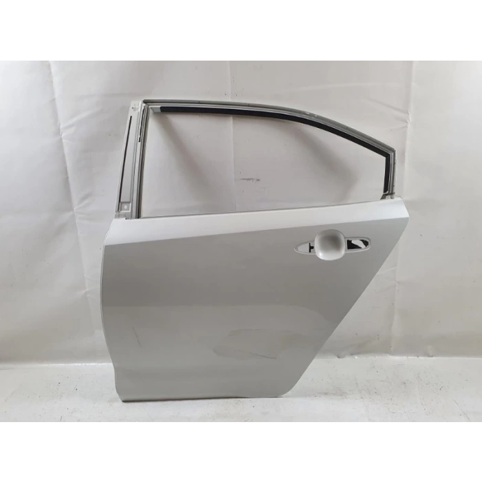Kapı Corolla 2019 Sonrası Arka Sol (Oem No:6700402550)