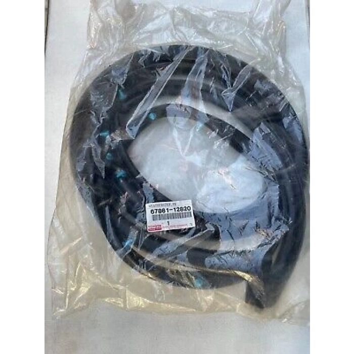 Kapı Çevre Fitili Corolla 1993-1998 Ön Sağ (Oem No:6786112820)