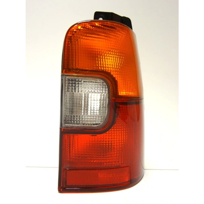 Stop Lambası Corolla  1993-1998 Statıon Wagon Sol (Oem No:8156113350)