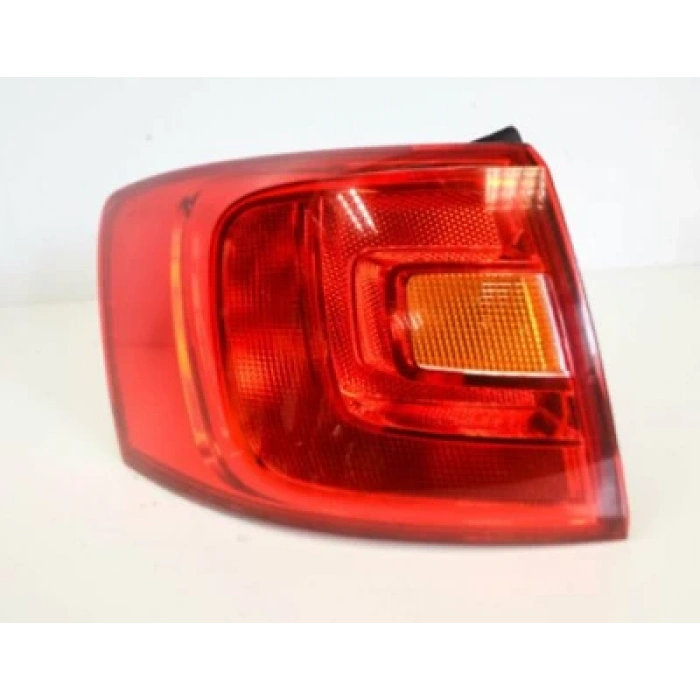 Stop Lambası Jetta 2011-2014  Dış Sol (Oem No:5C6945095E)