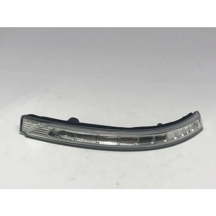 Sinyal Lambası Ayna Sportage 2011-2015 Sol (Oem No:876143W100)