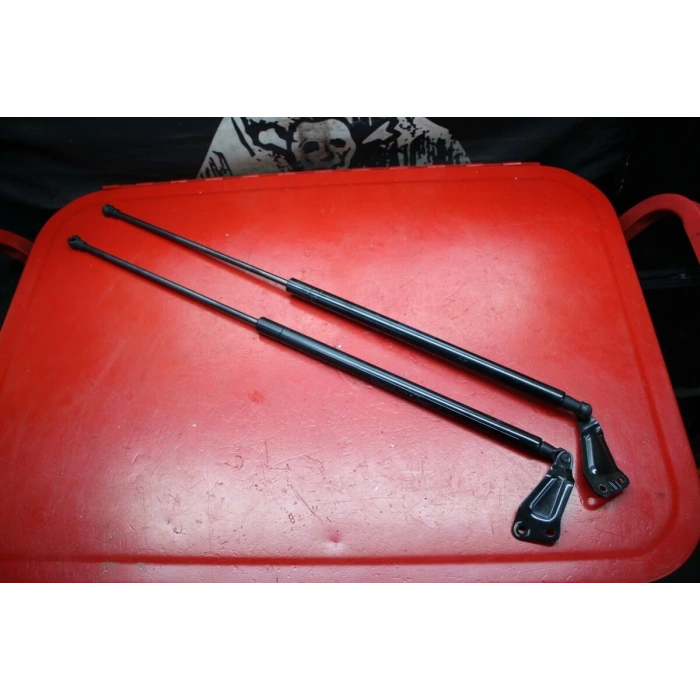 Amortisör Bagaj Kapak Juke 2010 Sonrası R-L (Oem No:904511Ka2A)