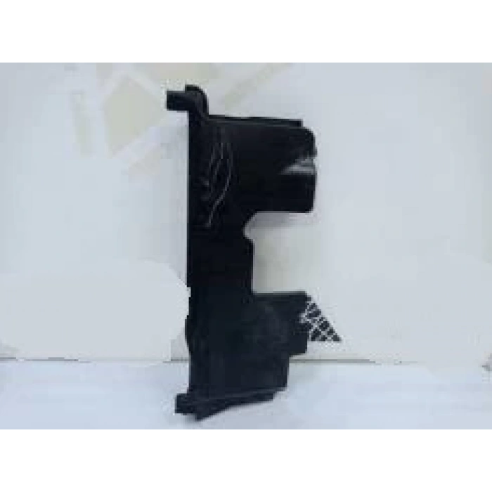 Radyatör Muhafaza Bakaliti Elantra 2021 Sonrası Sağ (Oem No:29134Aa000)