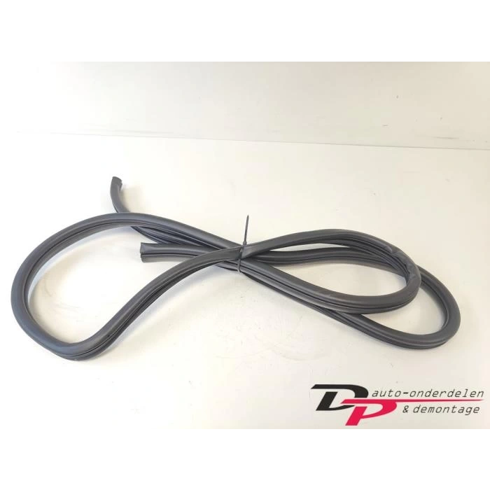 Kapı Fitili Kasa İ20 2009-2011 Ön R (Oem No:821201J000)