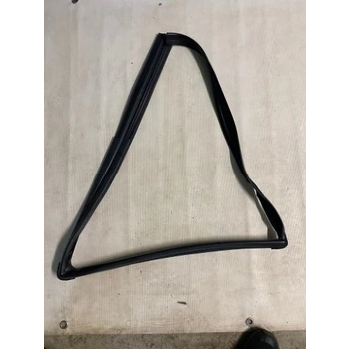 Fitil Cam U İ20 2009- Arka R (Oem No:835401J000)