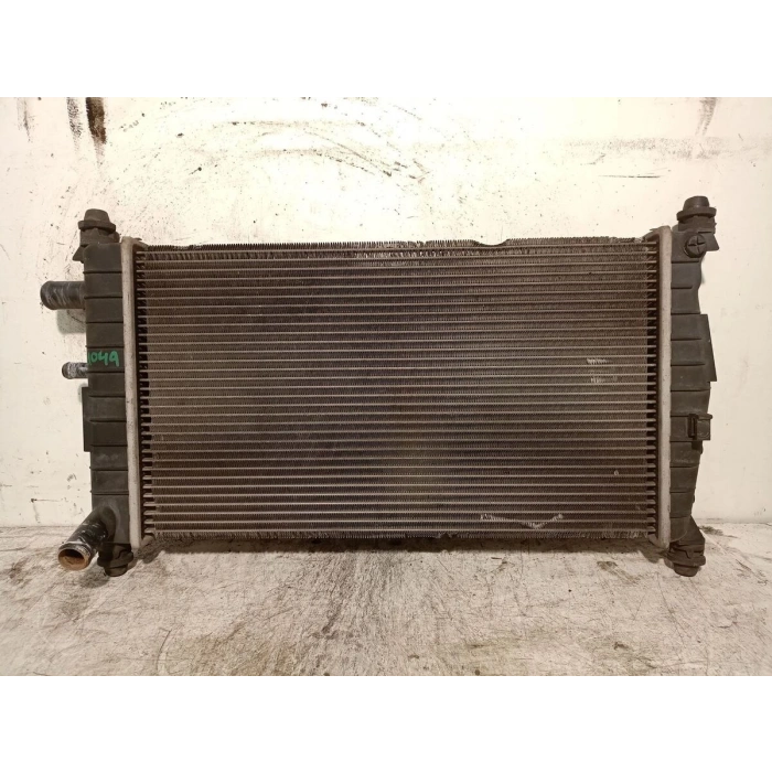 Ford Fiesta/Ka 1,0/1,3 Cvh/Hcs 1996- Su Radyatörü Mekanik (Oem No:Xs6H8005Da)
