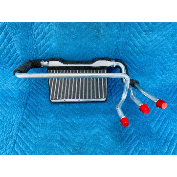 Bmw F06-F07-5 Serisi-F11- X5 66 Serisi-6 Serisi-77 Serisi-7 Serisi  2010-2017 Kalorifer Motoru  (Oem No:64119163330)