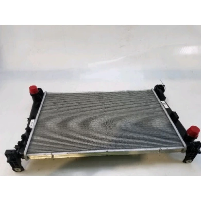Fiat Doblo Iıı  1,6-2,0 Mjet 2009- Su Radyatöru  (Oem No:51897080)