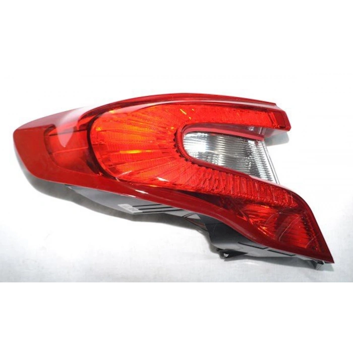 Fiat Egea Sdn 2015- Stop Lambası Sol Dış  (Oem No:52195458)