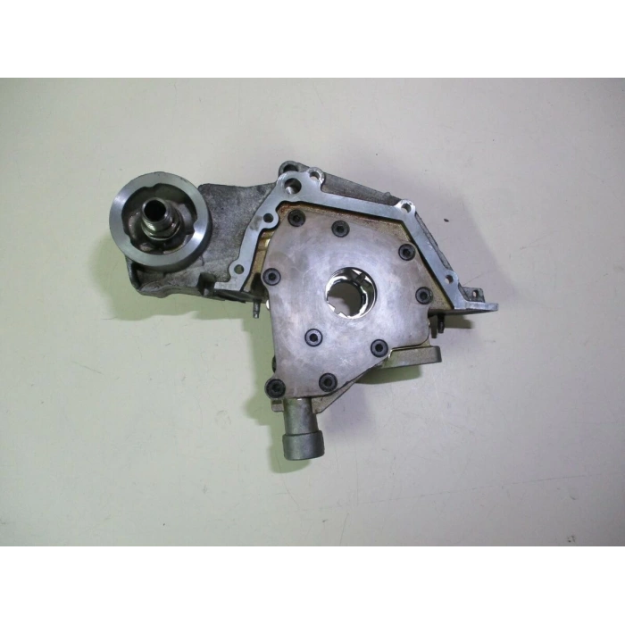 Fiat Egea/Doblo/Linea/G.Punto 1,4 2007- Yağ Pompası      (Oem No:55269961)