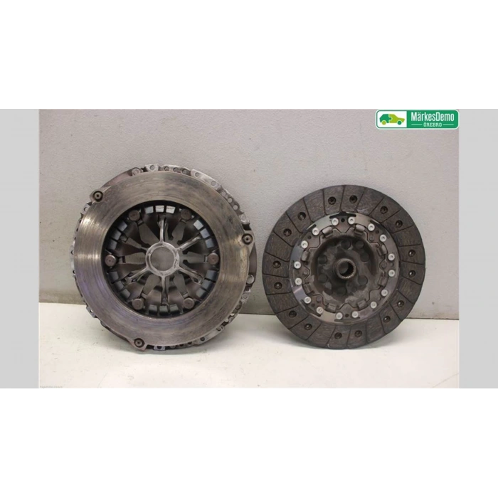 Vw Polo-İbiza-Fabia-A1 Cusa-Cusb-Cuta 1,4 Tdı 2014- Debriyaj Seti 623373300 / 3000950691 (Bilyasız) / 832271 (Oem No:04B141015)