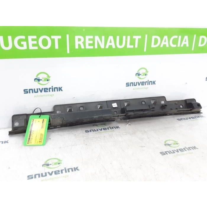 Fiat Scudo V 2022- Arka Tampon Bağlantı  (Oem No:9808862780)