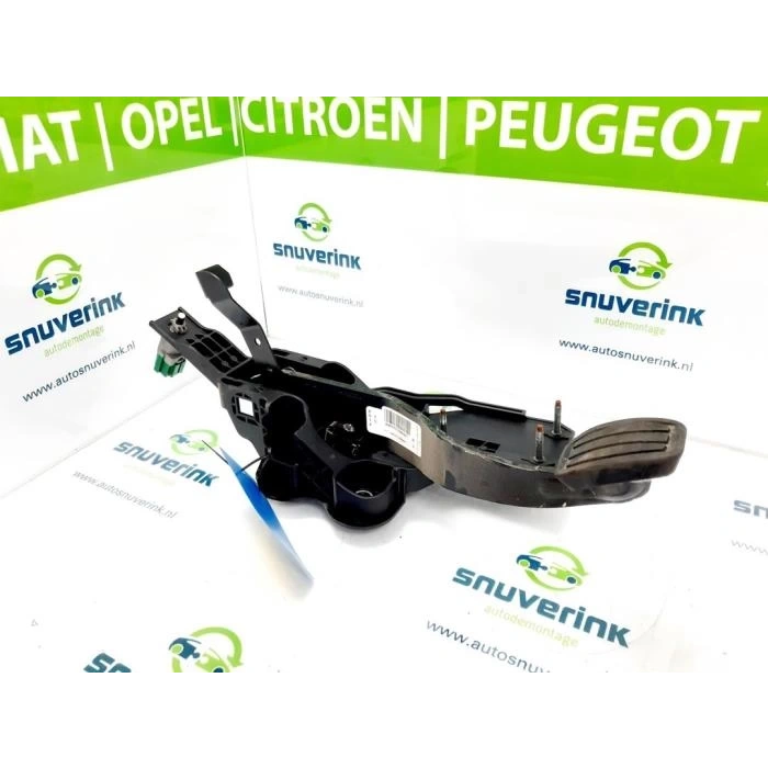 Fiat   1997-2000 Pedal  (Oem No:9816819580)