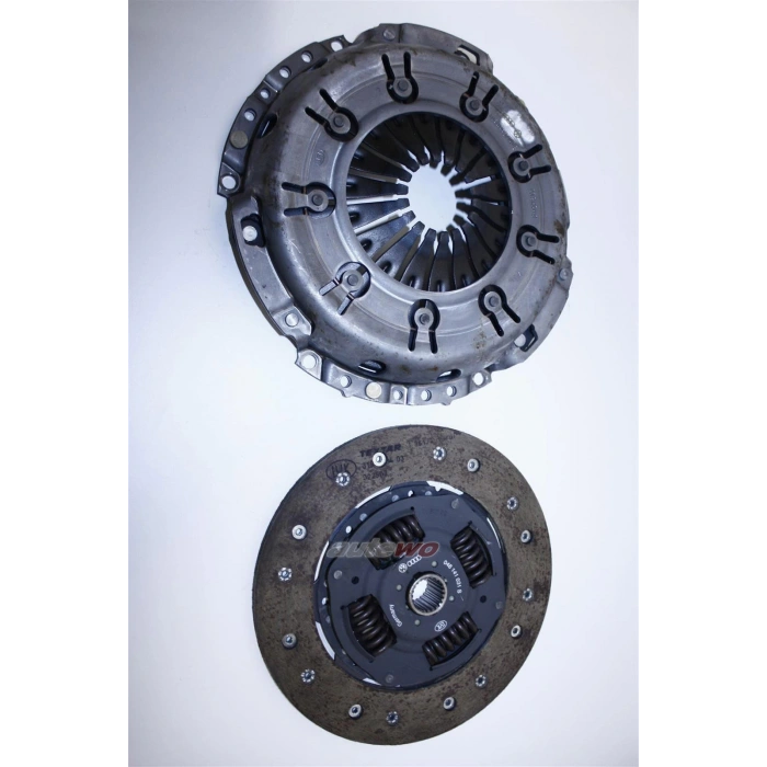 Vw   A100   Np 1,8 83-89 Debriyaj Baskısı  (Oem No:050141117B)