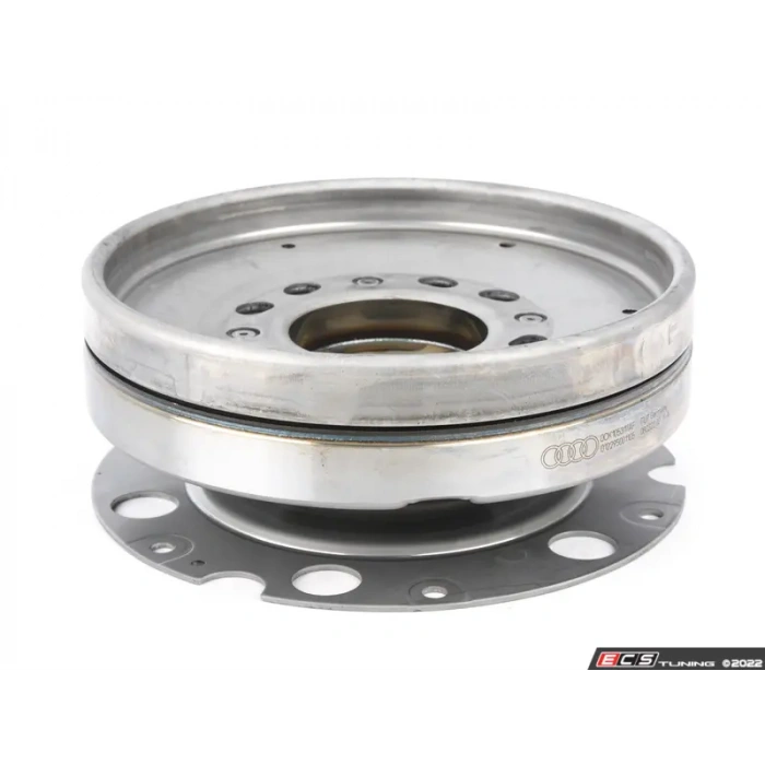 Vw  A4  A5  A6  A7 Q5 Cyrc-Cymc-Cyrb-Ddwa-Desa-Deta-Cjza-Cnha-Ddda 2,0 Tfsı-2,0 Tdı 2014- Volan 415072909 (Otomatik) (Oem No:0Ck105317Af)