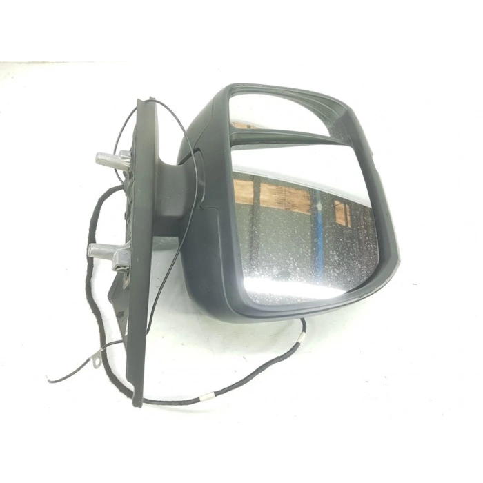 Vw Crafter Elektrikli Katlanır  Ayna 2017 Sonrası  Sinyalli Blıs 8+2 Pın Sol (Oem No:7C1857407L9B9)