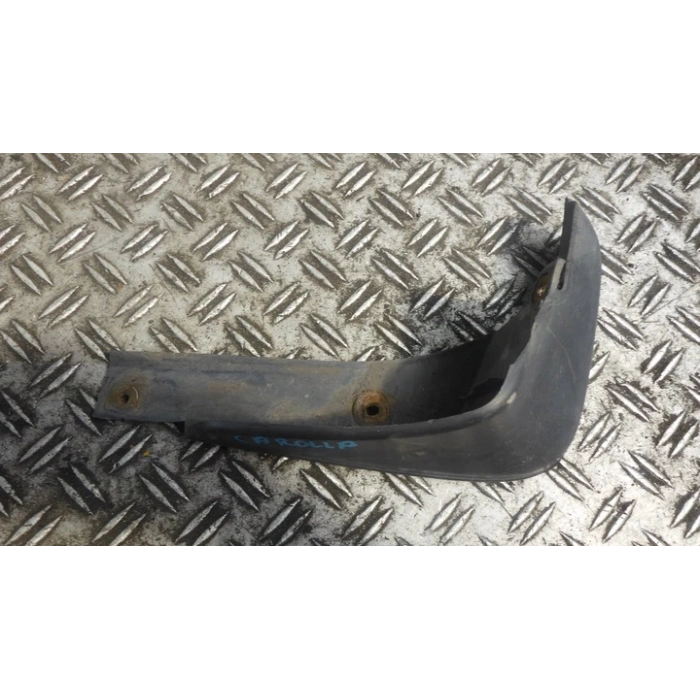 Paçalık Corolla 2002-2006 Ön Sol (Oem No:7662202120)