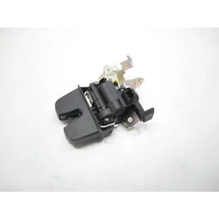 Bagaj Kilidi Kapak Passat 2015 Sonrası (Oem No:3G0827503C)