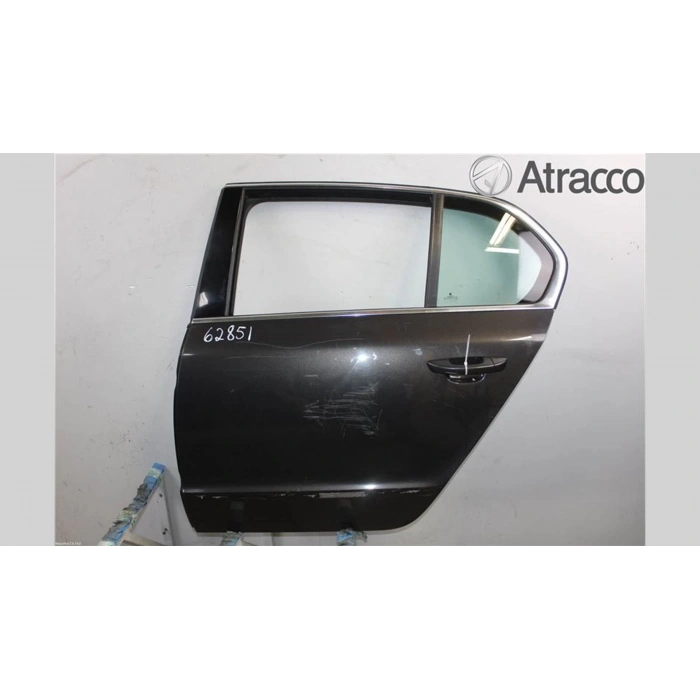 Skoda Superb- 2009-2012  Arka Kapı Komple Sol (Tw) (Oem No:3T5833051)