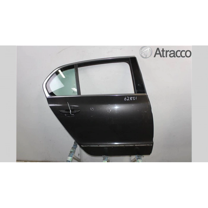 Skoda Superb- 2009-2012  Arka Kapı Komple Sağ (Tw) (Oem No:3T5833052)